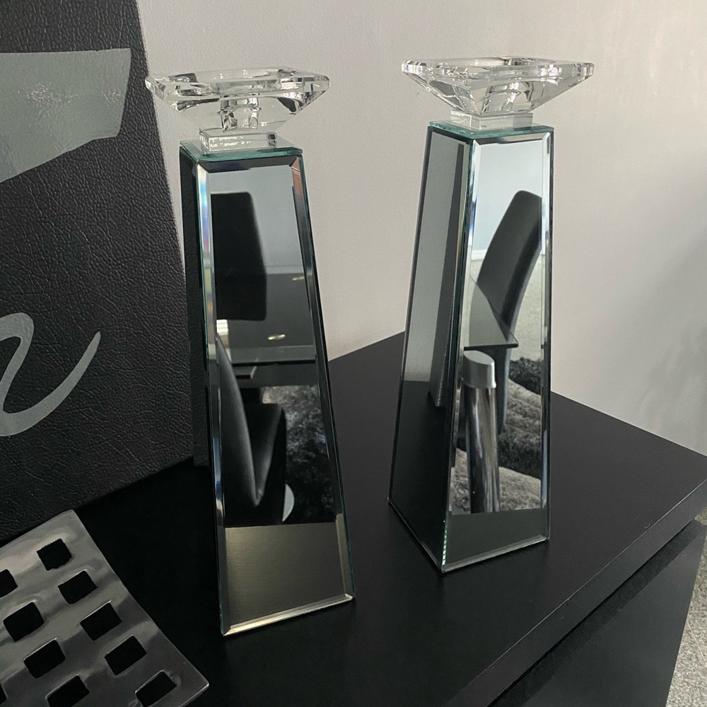 Mirrored candle holders